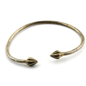 Vintage West Indian Pointed Ends Cones Notches Etched Design Round Bangle Bracelet 925 Sterling Br 2279m