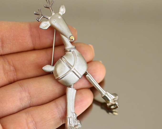 Vintage Christmas Flexible Moving Skiing Reindeer Deer Design Brooch Pin Sterling Silver 925 BB 1795