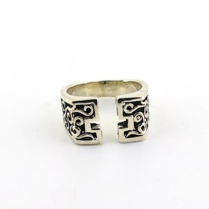 Vintage  Men Celtic Scrolls Open Cross Cut Design Signet Ring 925 Sterling Silver RG 1207Q