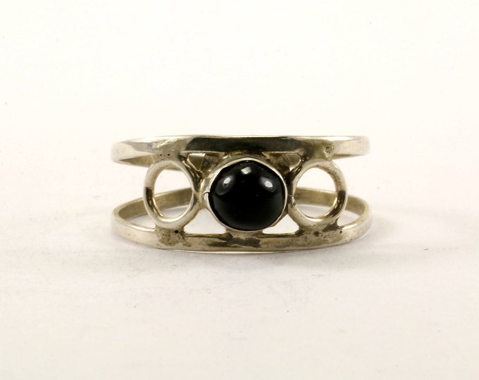 Vintage Size 6 Onyx Design Ring 925 Sterling RG 3498