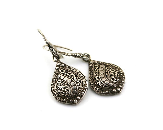 Vintage Sarda Teardrop Shape Scrolls Bead Beaded Thailand Design Drop Dangle Earrings Sterling Silver 925 ER 807M