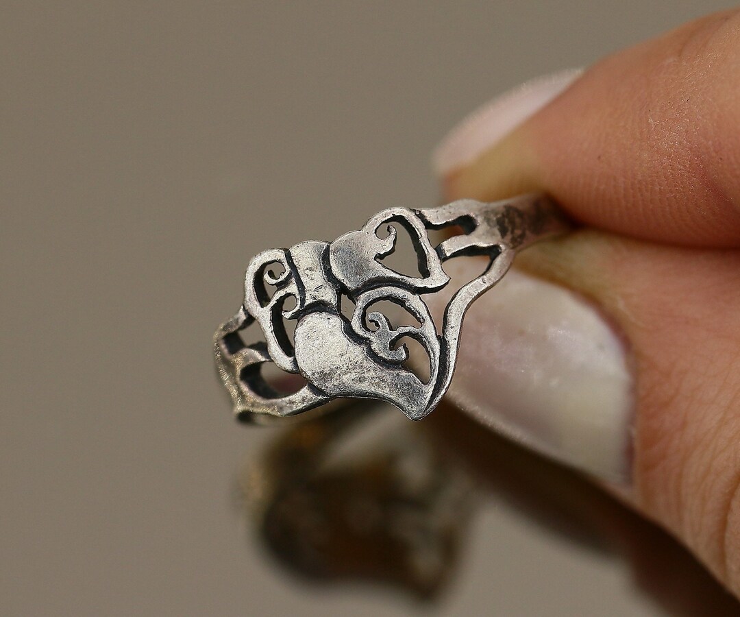 Vintage Size 8.75 Heart Love Scroll Design Ring 925 Sterling RG