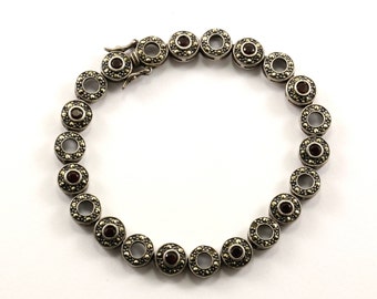 Vintage Red Crystal Marcasite Round Link Bracelet 925 Sterling BR 090