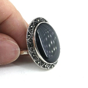 Vintage Size 6 Oval Black Onyx & Marcasite Stone Scroll Design Ring  925 Sterling RG 1948