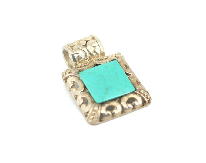 Vintage Square Shape Turquoise Stone Pendant 925 Sterling Silver PD 2617