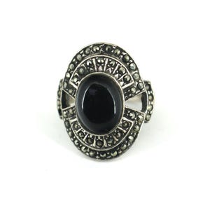 Vintage Cocktail Black  Oval Onyx & Marcasite Stones Design  Ring 925 Sterling Silver RG 4744