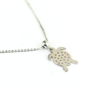 Vintage Turtle Sea Life Design Necklace 925 Sterling Silver NC 298