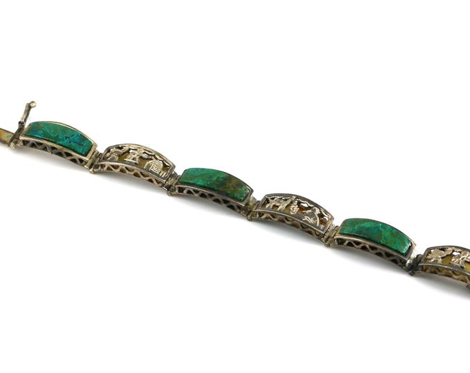 Vintage Beautiful Bars Peru Peruvian Lama Person Human Household Scene Green Malachite Stone Design Bangle Bracelet 925 Sterling BR 3030