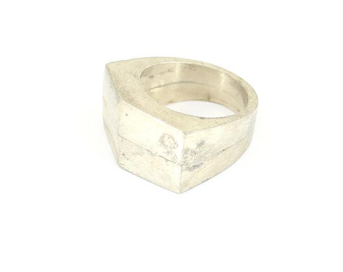 Vintage Facet Wide Statement Design Bar Ring  925 Sterling Size 8 RG 2423