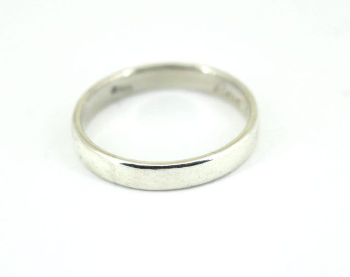 Vintage Size 9 Wedding Style " Love Lock Down" Engraved Lettering Band Ring 925 Sterling Silver RG 2397