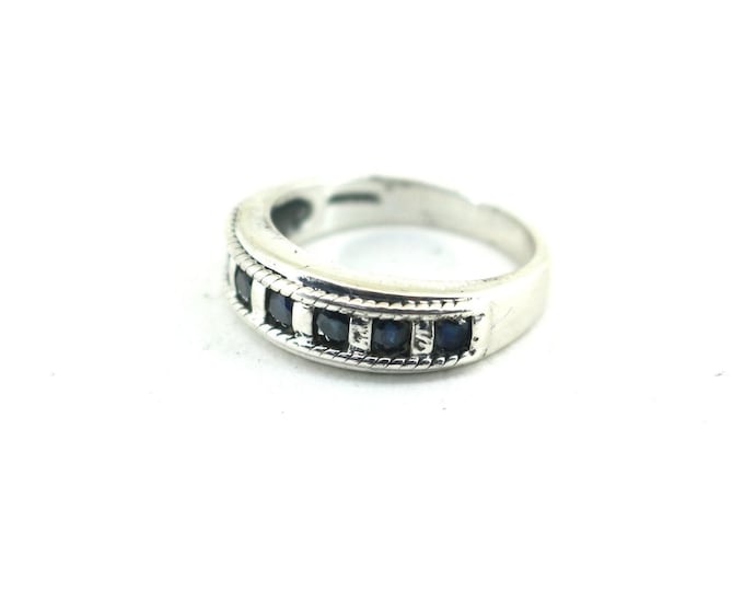 Vintage Size 7 Floral Design Black & White CZ Ring Sterling 925 Silver RG 3913