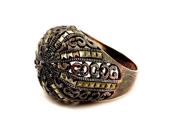 Vintage Ring | Marcasite Design Ring | Floral Design Ring | Cut Design Ring | Silver  925 Sterling Ring  | Size 9  RG 4065N