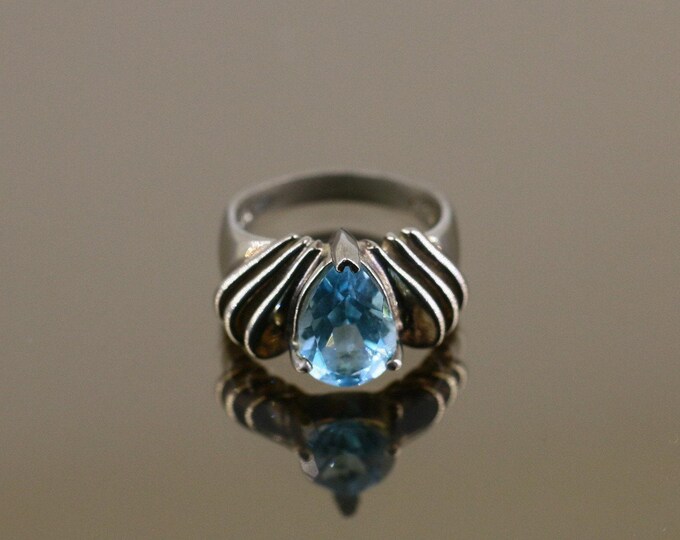 Vintage Blue Crystal CZ Teardrop Abstract Design Statement Ring 925 Sterling Silver Size 6.75 RG 4482e