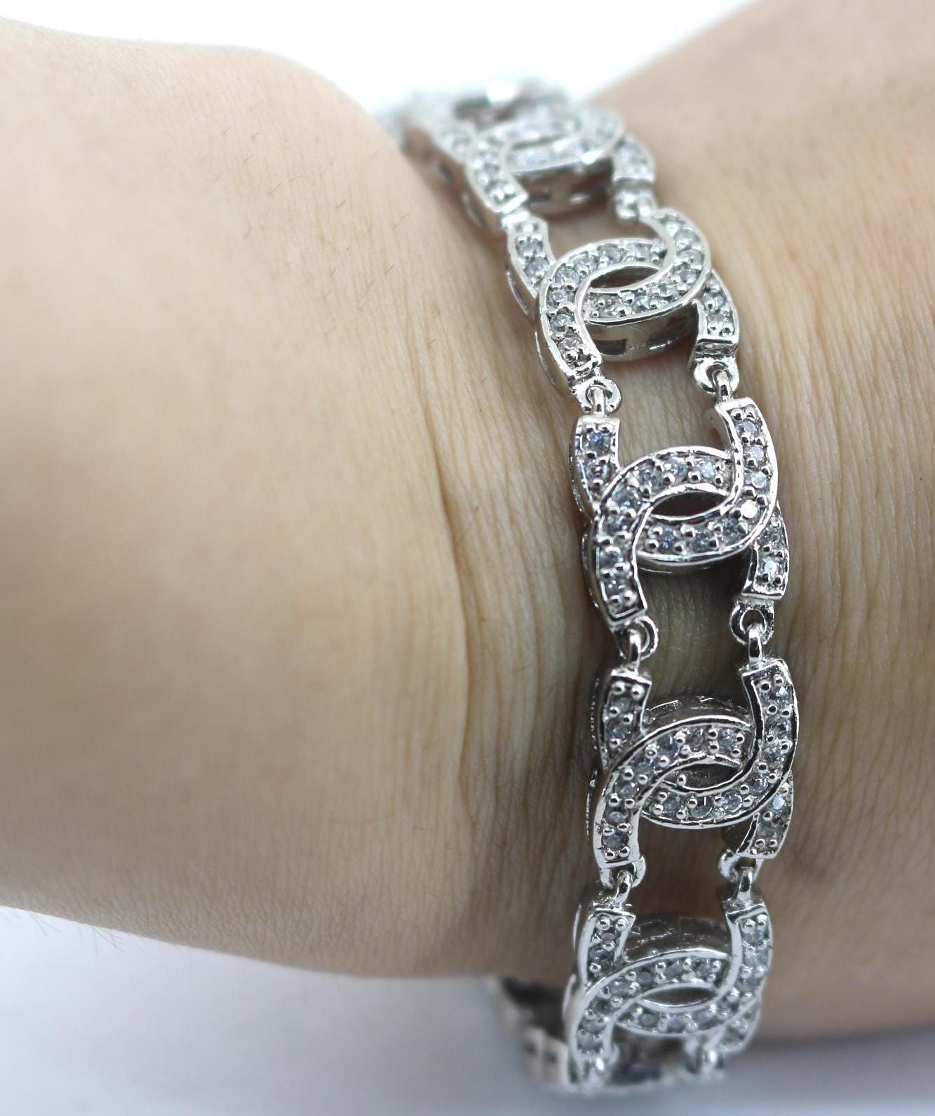 Vintage Gorgeous X Inlaid White CZ Crystals Chain Design Vintage Gorgeous X Inlaid White CZ Crystals Chain Design