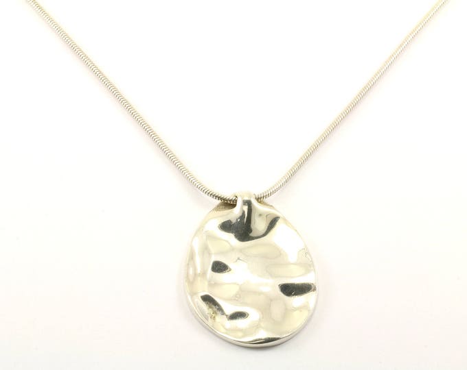 Vintage Large Hammered Design Pendant Necklace 925 Sterling Silver NC 933