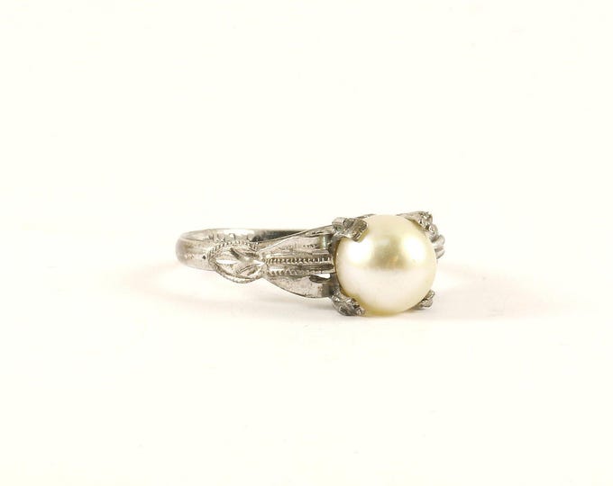 Vintage Faux White Pearl Floral Design Ring 925 Sterling Silver RG 4148