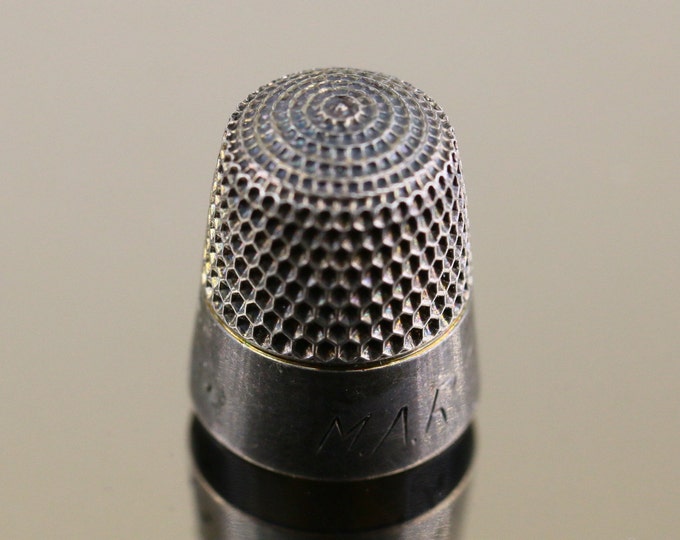 Vintage Tarnished MAR Plain Simple Size 9 Design Sewing Thimble 925 Sterling OT 1243