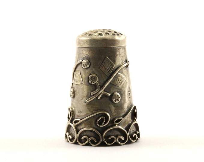 Vintage Floral Design Sewing Thimble 925 Sterling Silver OT 139-E