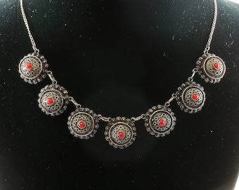 Vintage  Red Coral Cocktail Necklace 925 Sterling Silver NC 661