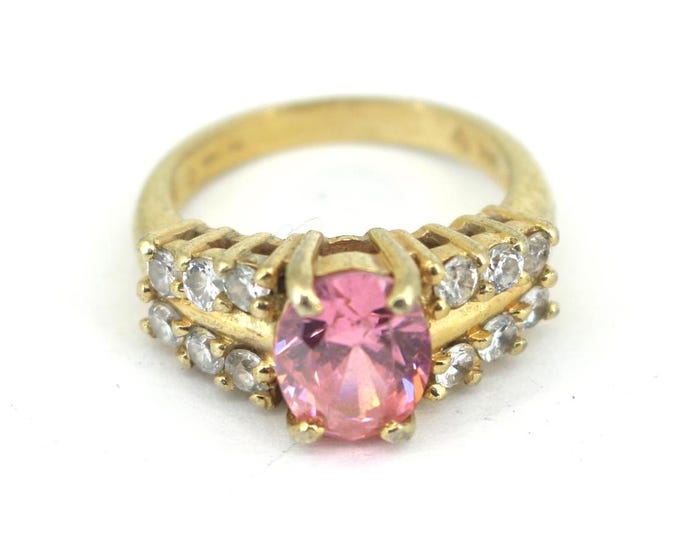 Vintage Size 6 Shiny White& Pink Square Crystals CZ Yellow Gold Plated Design Ring 925 Sterling Silver RG 4623