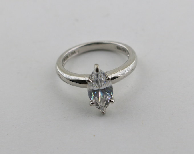 Size 6.25 Marquise Cut White Crystal CZ Classic Royal Design Ring 925 Sterling Silver  Rg 1947U