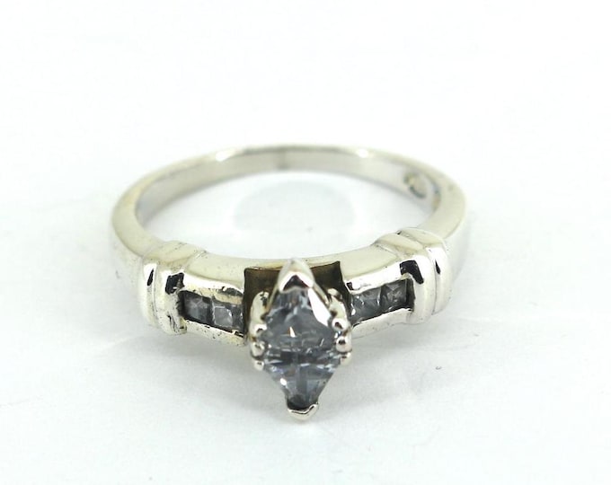 Vintage Size 7 Rhombus White CZ Engagement Ring 925 Sterling Silver RG 4657