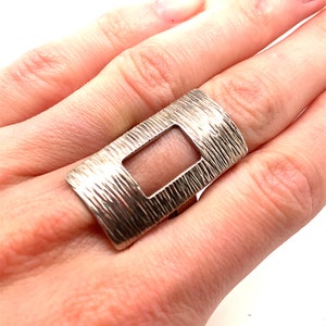 Vintage Size 8 Cut Design Ring | Rectangular Design Ring | Silver 925 Sterling Ring RG 352R
