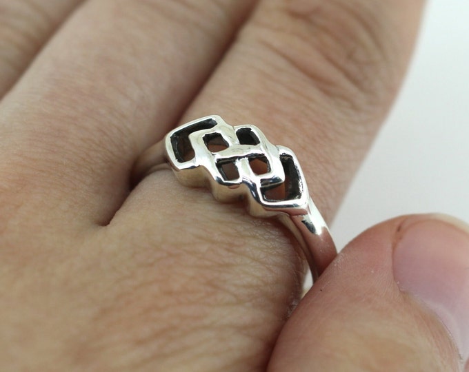 Vintage Size 9 Geometric Ring 925 Sterling  Rg 1820