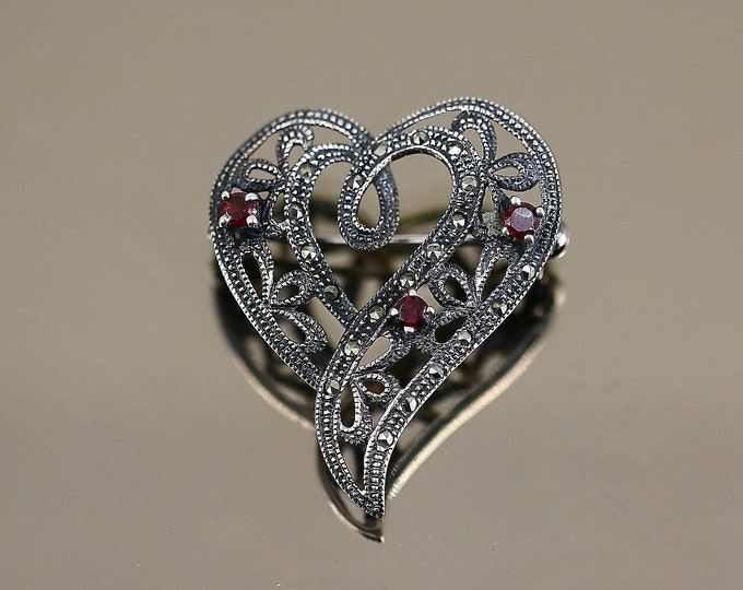 Vintage Scroll Heart Floral Marcasite Stones Red Garnet Crystals Love Design Brooch Sterling Silver 925 BB 2193