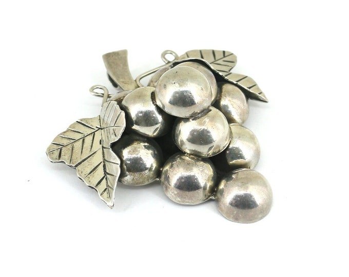 Vintage Mexican Huge Grape Design Pin/Brooch 925 Sterling Silver BB 407