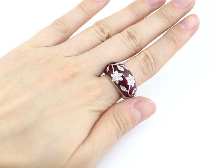 Vintage Size 8.25 Ruby Red Enamel CZ Crystal Flower Design 925 Sterling Silver Ring RG 1668