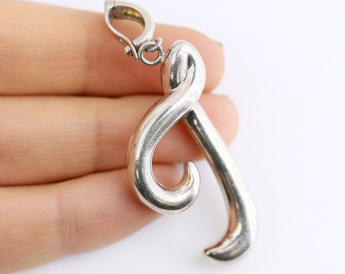 Vintage Beautiful T Initial Letter Name Design Pendant 925 Sterling  PD 1644