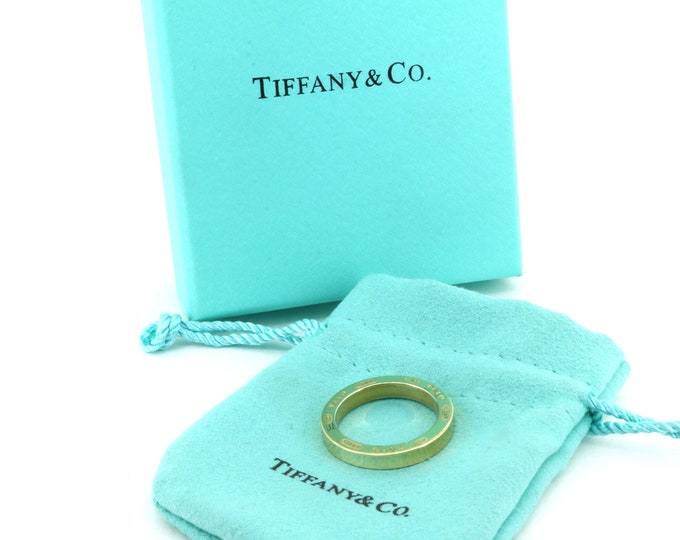 Authentic Tiffany & Co 18K Gold Circle Pendant PD 1631
