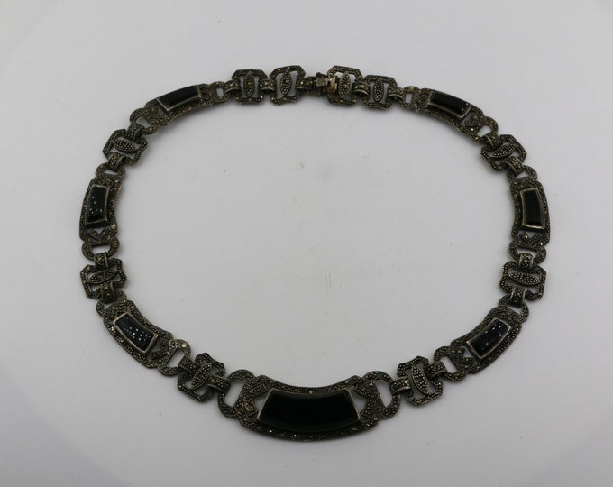 Vintage 16 Inch Shiny Marcasites Black Onyx Stones Victorian Collier Bar Links Chain Design Necklace 925 Sterling NC 1649S