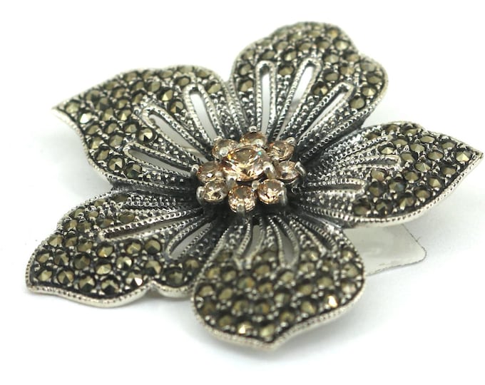 Vintage Shiny Scroll Art Deco Flower Marcasite Stones Yellow Crystal Design PIn/Brooch Sterling Silver 925 BB 1867