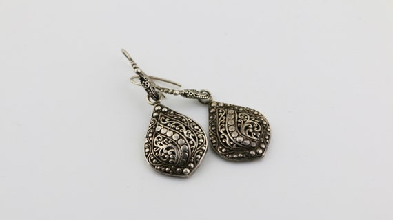 Sarda earrings discount