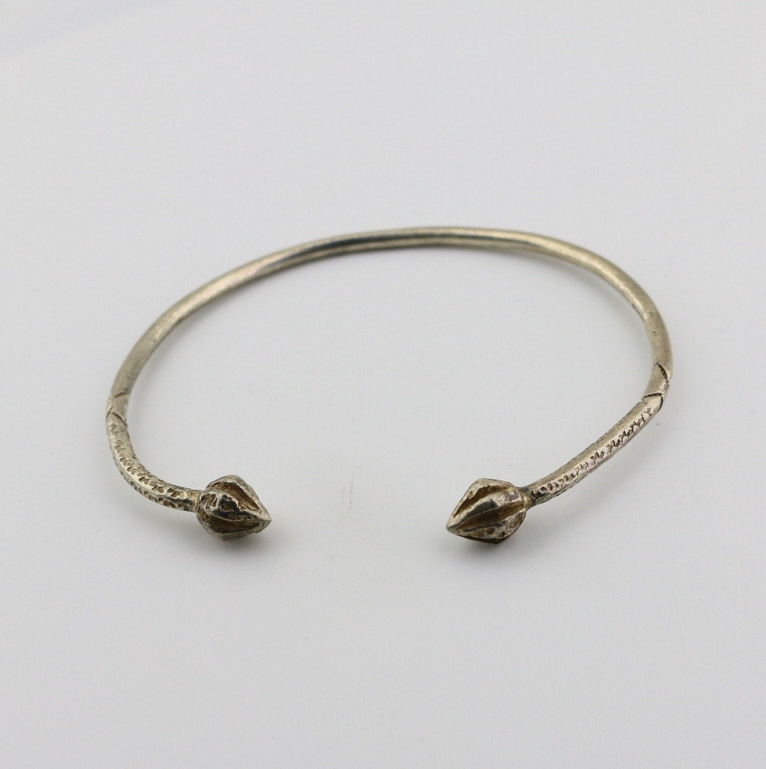 Vintage West Indian Bracelet Cone Pointed Ends Notches Design Bangle ...