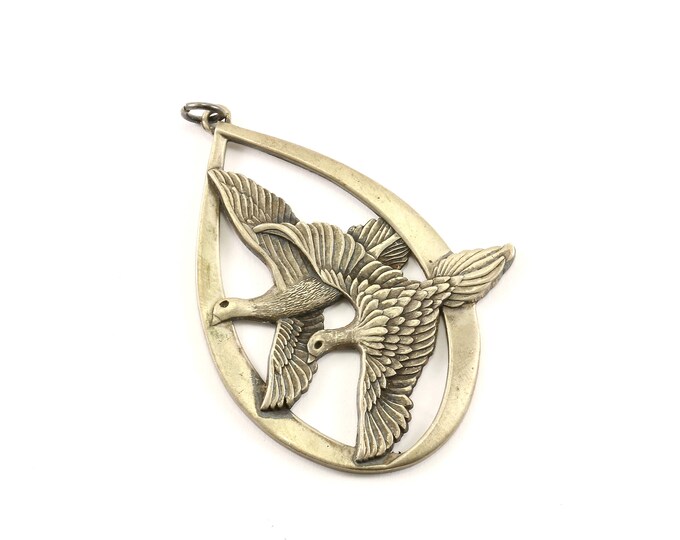 Vintage Beautiful Large 1972 Peace on Earth Pendant 925 Sterling  PD 397
