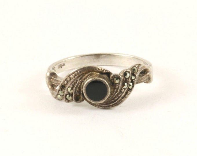 Vintage Marcasite Black Enamel Band Design Ring 925 Sterling Silver RG 3854