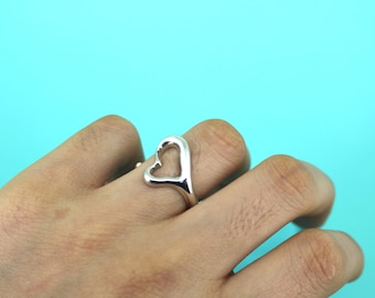 Vintage Tiffany & Co. Elsa Peretti Open Heart Ring Sterling Silver