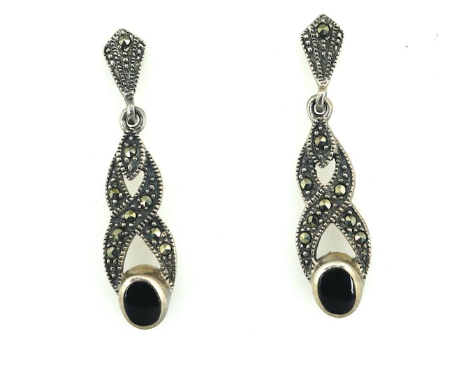 Vintage Sparkling Black Onyx w/Marcasite Twisted Stud  Earrings Sterling Silver ER 546