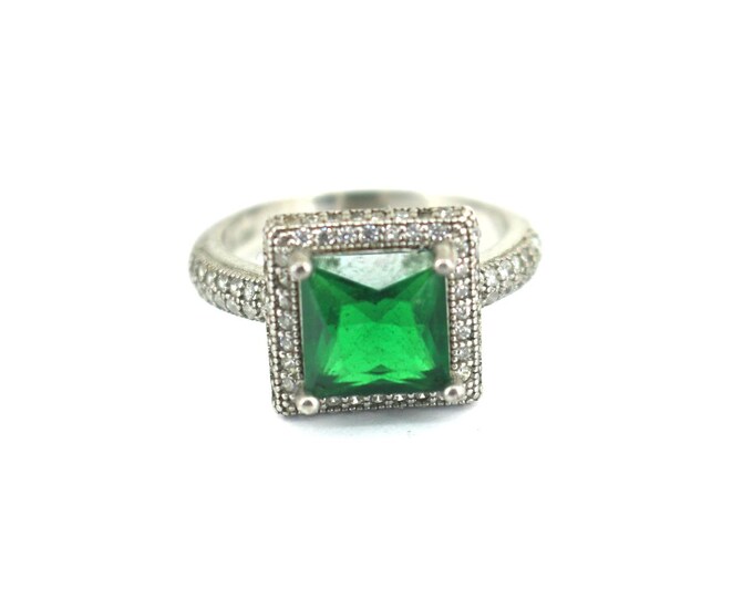 Vintage Size 6 Sparkling Square Dark Green Crystals CZ Cocktail Design Ring 925 Sterling Silver RG 4626