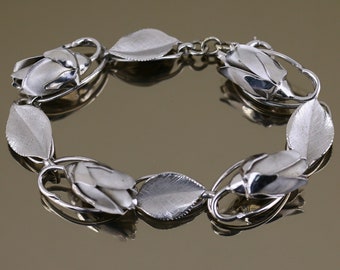Vintage Harry S Bick (HSB) Signed Shiny Matte Roses Floral Design Chain Link Bracelet 925 Sterling Silver BR 2364