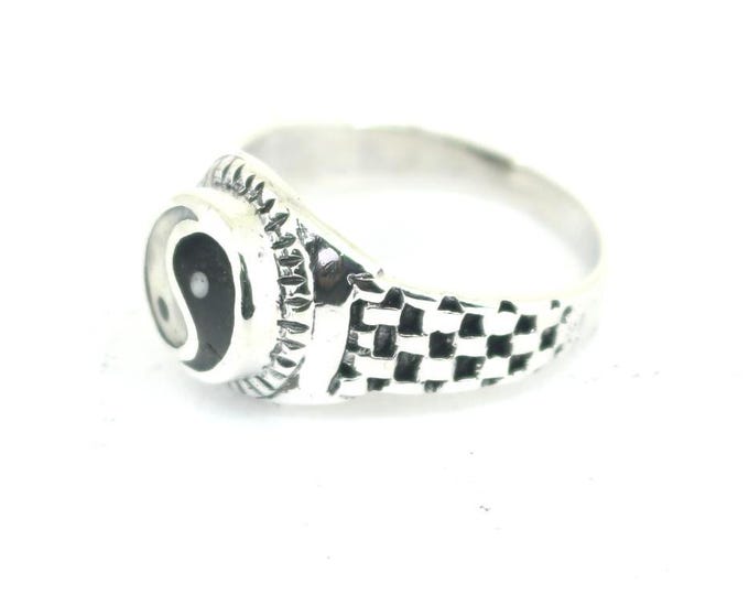 Vintage Yin Yang Symbol Design Ring 925 Sterling Silver RG 4602