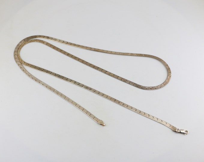 Vintage 30 Inch Flat Italy Shiny Herringbone Chain Design Necklace 925 Sterling Silver NC 2184