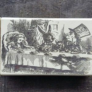Alice in Wonderland Box, Alice Tea Party Scene