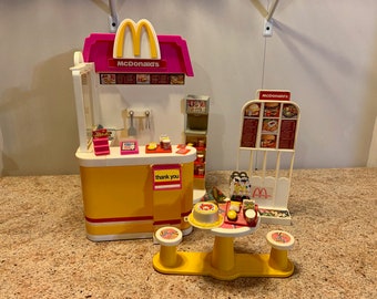 vintage barbie mcdonalds playset