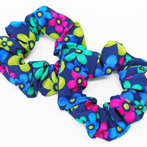 Colorful Floral Print Hair Scrunchie, Scrunchy, Hair Tie, Gentle Hair Elastic, Hair Accessory, Gift, Favors, Handmade, One Hair Scrunchie