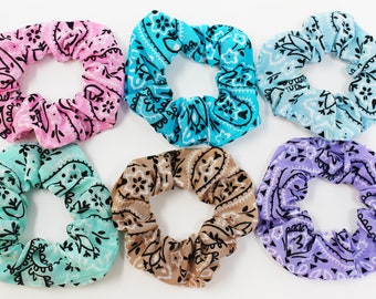 Bandana Print Hair Scrunchies for Kids, Hair Ties, Gentle Hair Elastic, Hair Accessories and Handmade Favors or Gifts