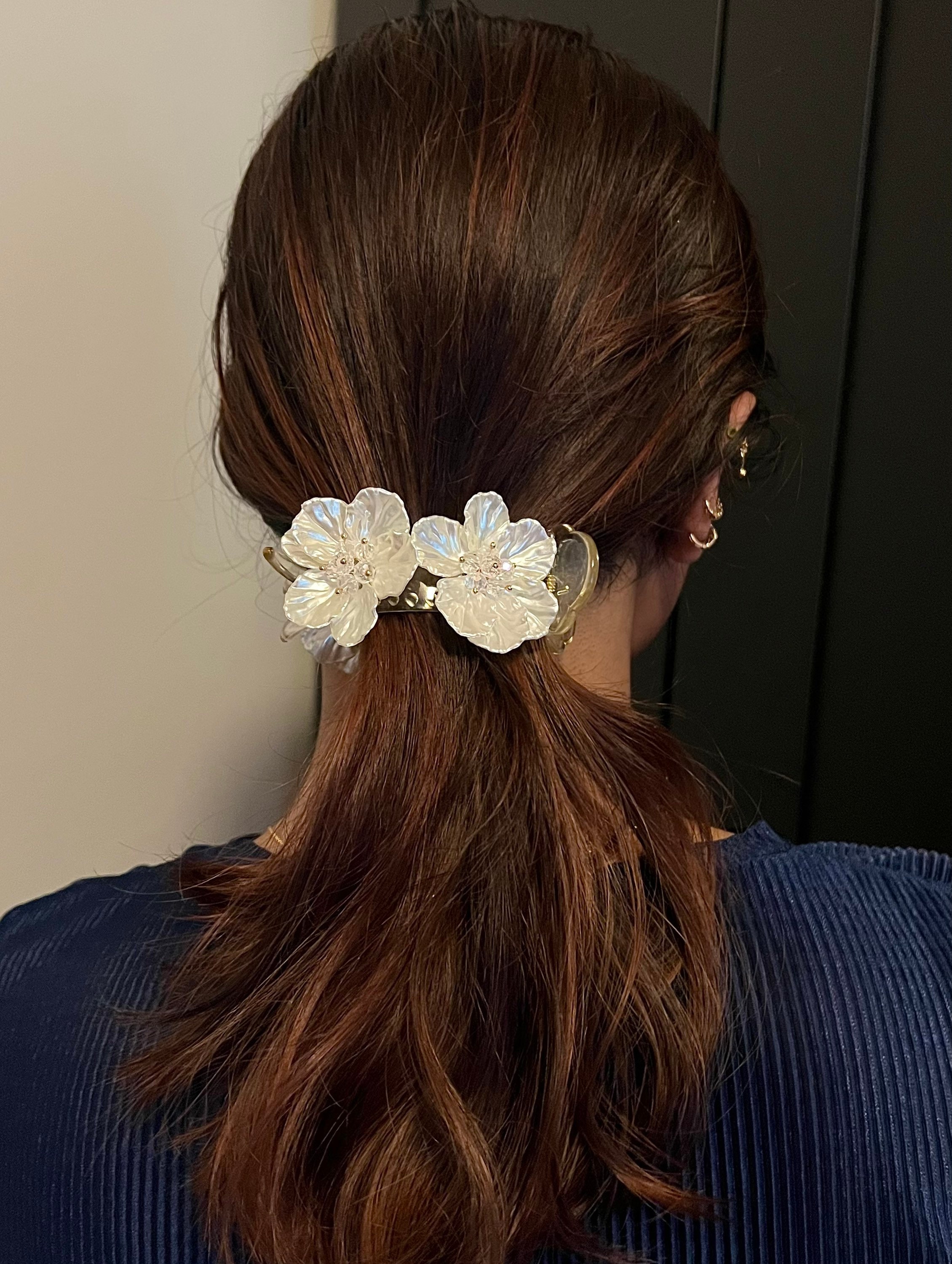 Floral Hair Clips Women\'s Girls Acrylic Claw Ponytail Holders Assorted Amazon.com : Flower Hair Claw Clips for Women Medium Bright  main image 2